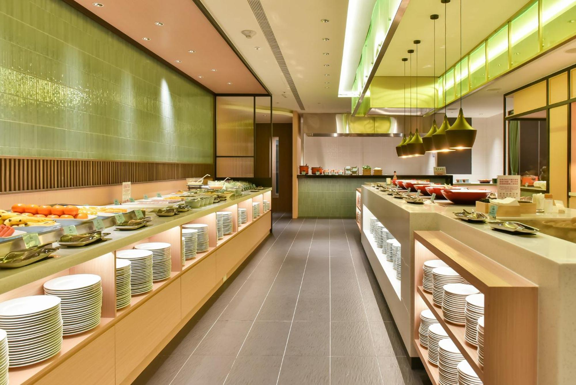 Holiday Inn Taoyuan Airport By Ihg Dayuan Exterior photo