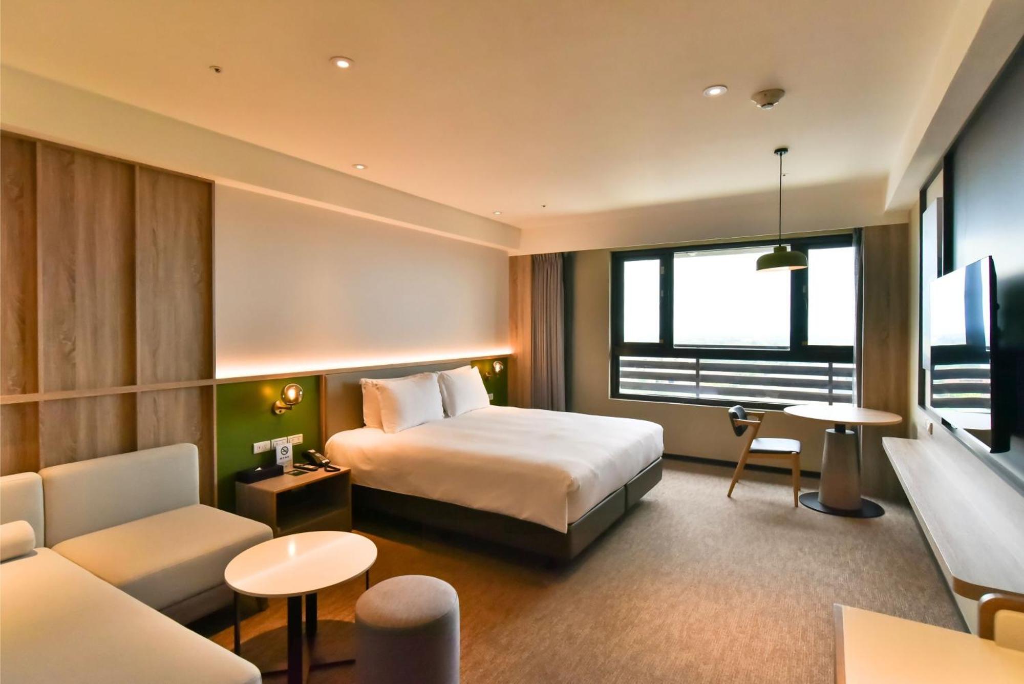 Holiday Inn Taoyuan Airport By Ihg Dayuan Exterior photo